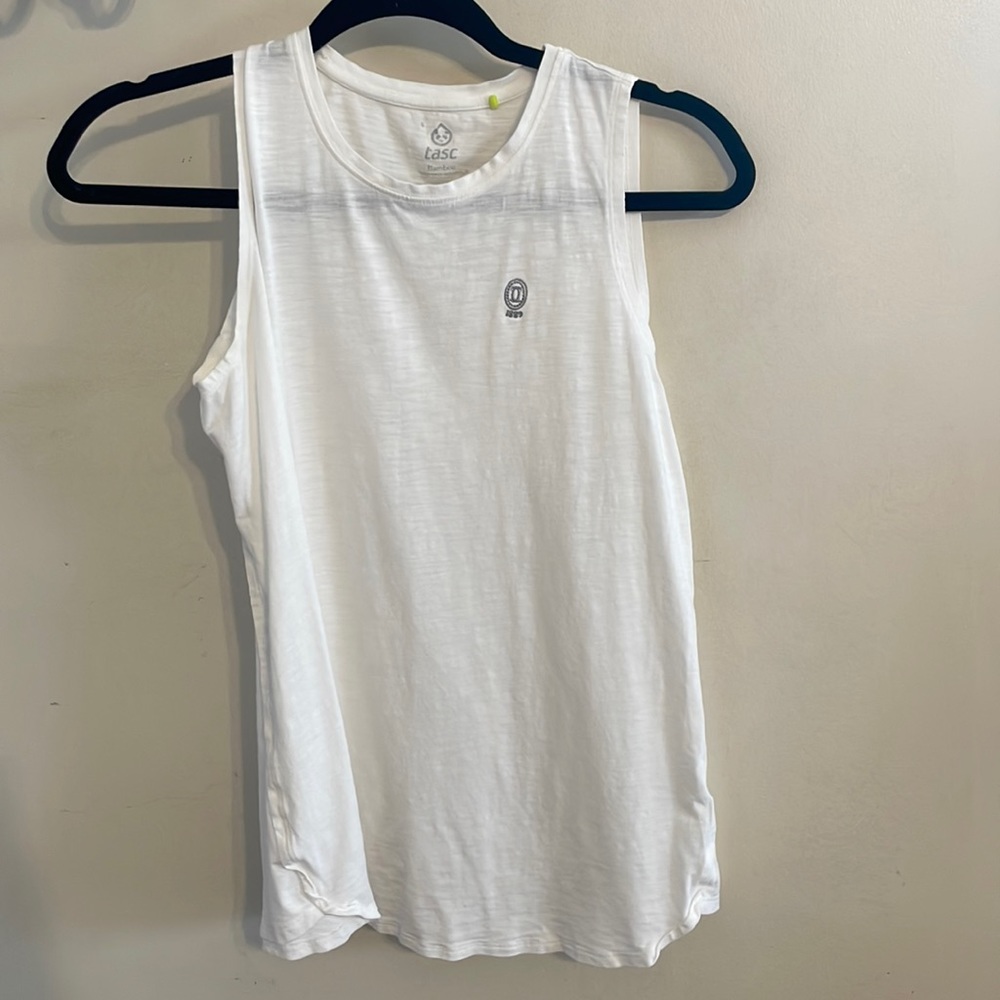 Closet closing Tasc White Athletic Workout Bamboo Tank Top Sz Sm